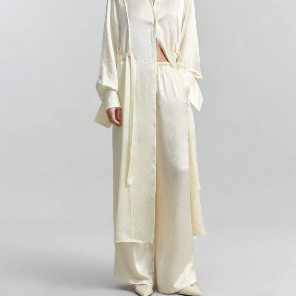 Beige Satin Minimalist Bohemian Women's Long Sleeve Shirt Side Slit - Picture 1 of 4